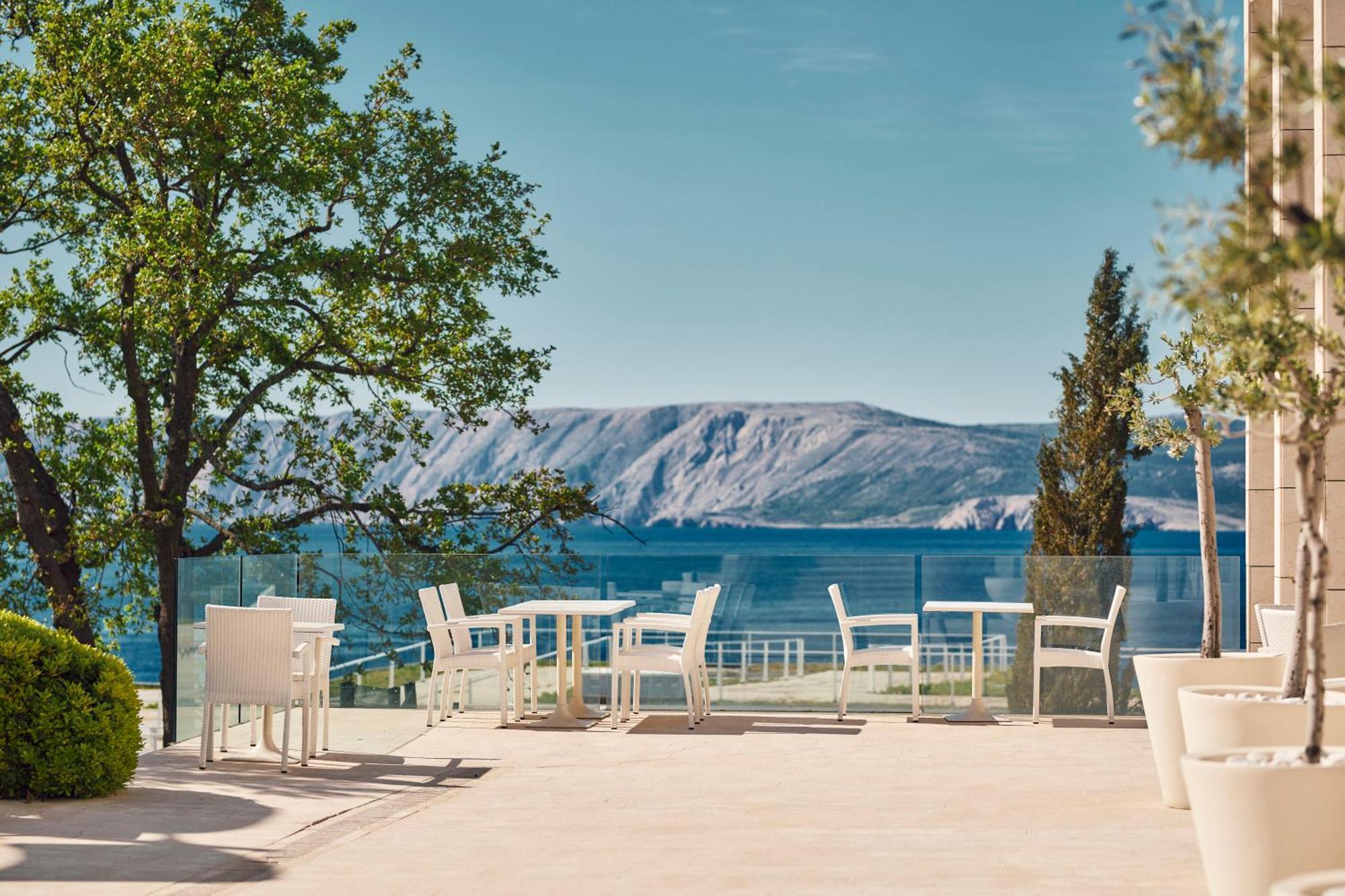 Apartments Grand Novi Vinodolski Resort Buitenkant foto