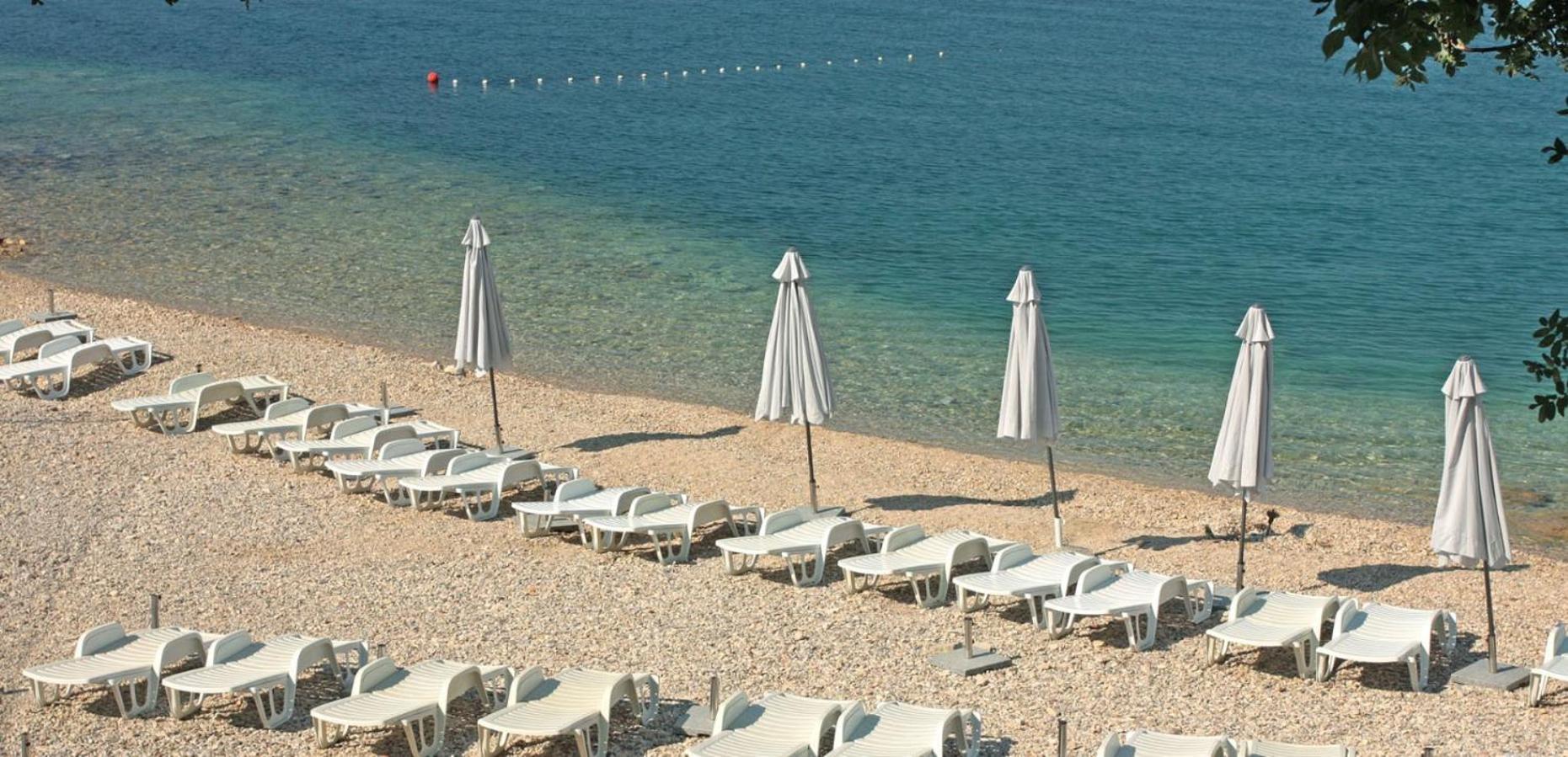 Apartments Grand Novi Vinodolski Resort Buitenkant foto