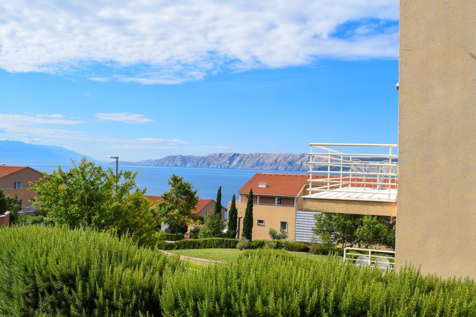 Apartments Grand Novi Vinodolski Resort Buitenkant foto